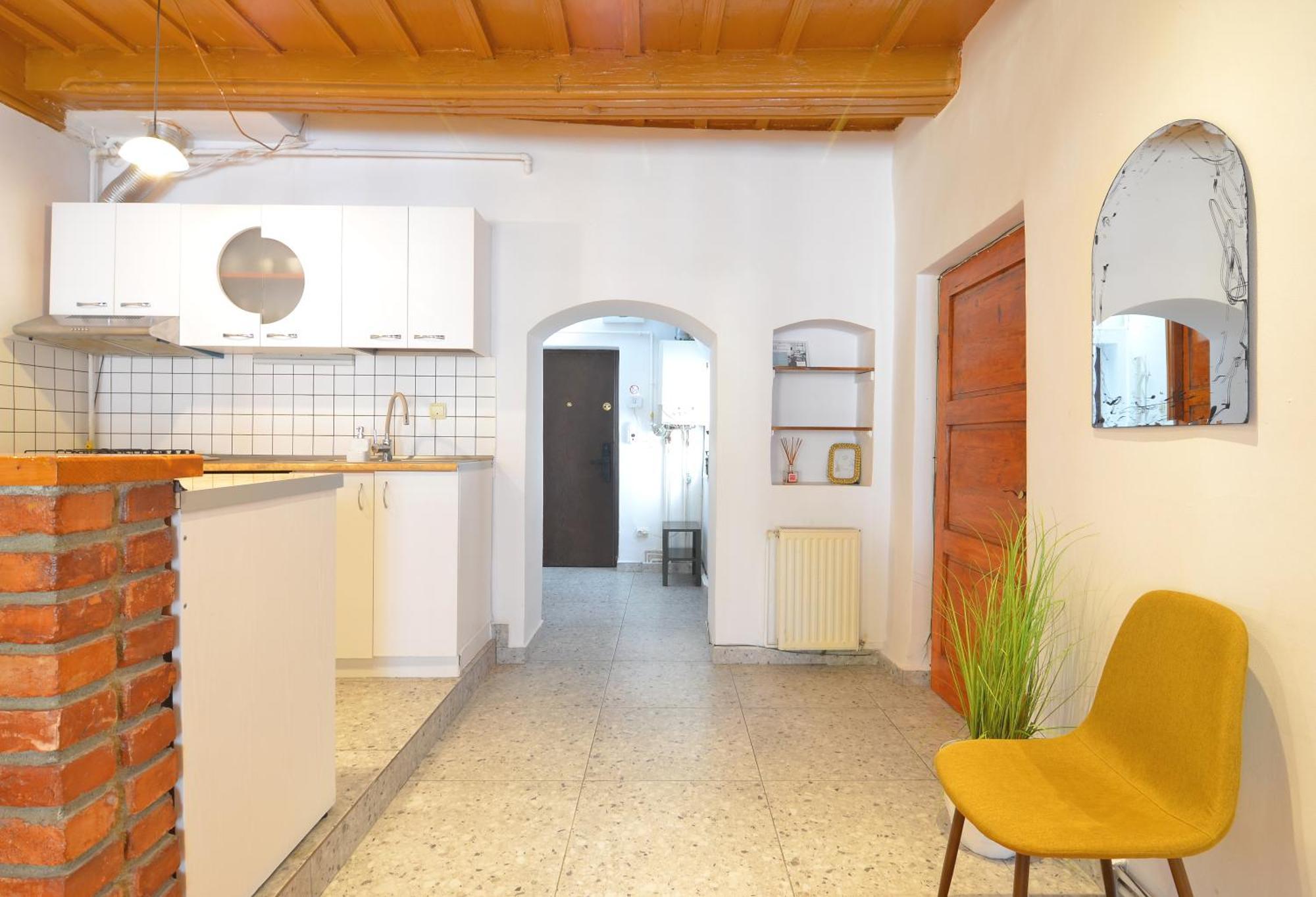 Charming Apartment - Heart Of Brasov Poarta Schei Exterior photo